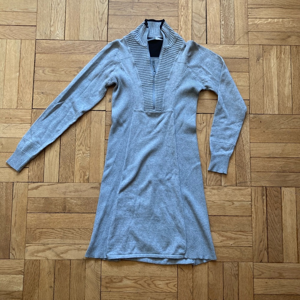 Athleta Gray Ribbed Knit Dress